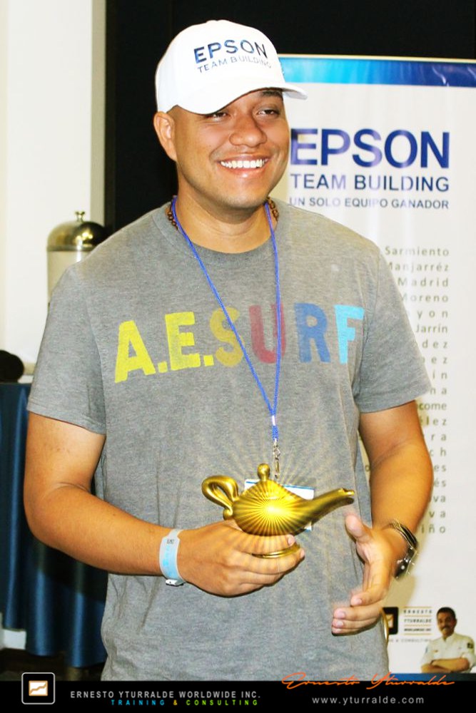 Taller de Team Building corporativo para el desarrollo de equipos de alto rendimiento