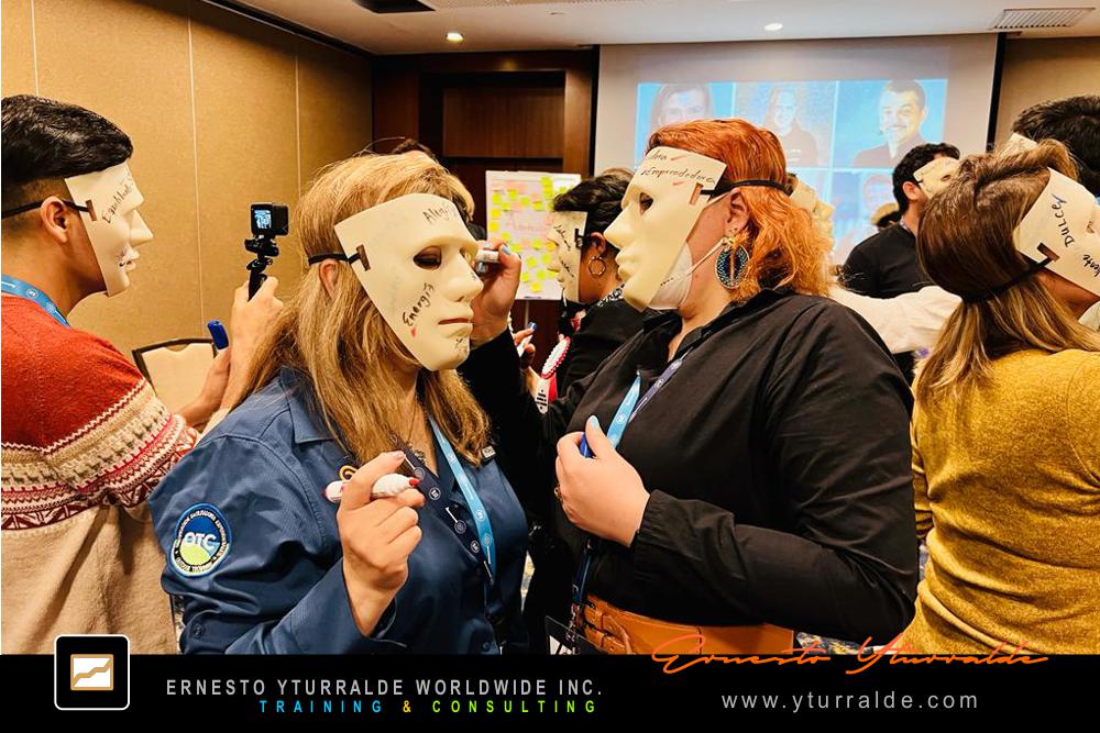 Team Building Play LATAM en experiencias outdoor e indoor en la región