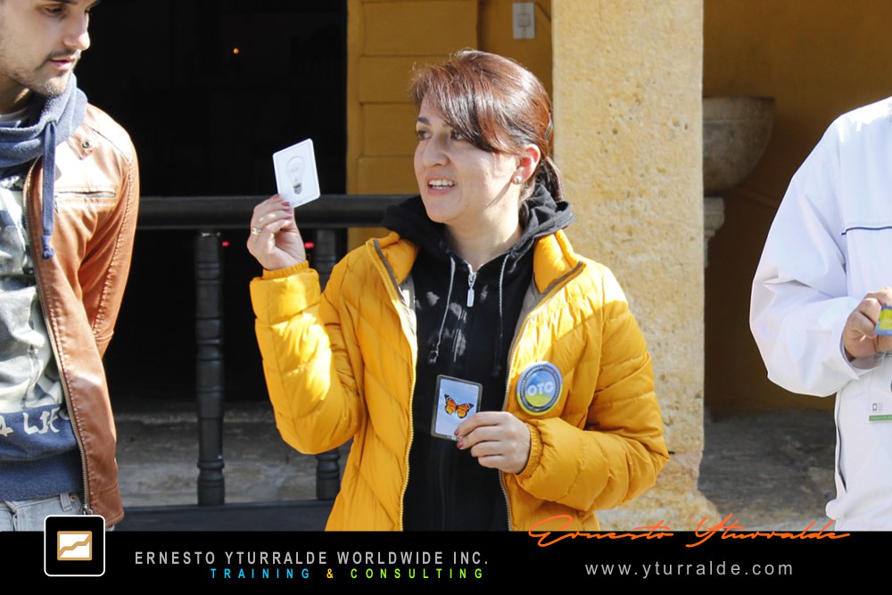 Team Building Play LATAM | Talleres de Cuerdas | Actividades lúdicas empresariales