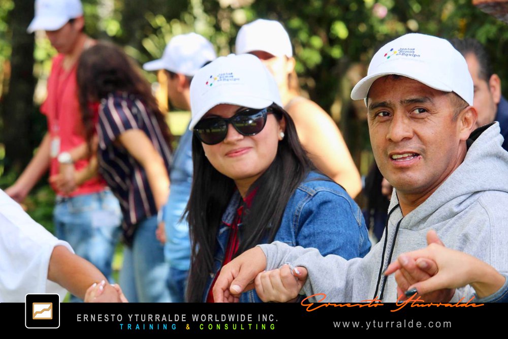 Team Building Play LATAM | Talleres de Cuerdas | Actividades lúdicas empresariales