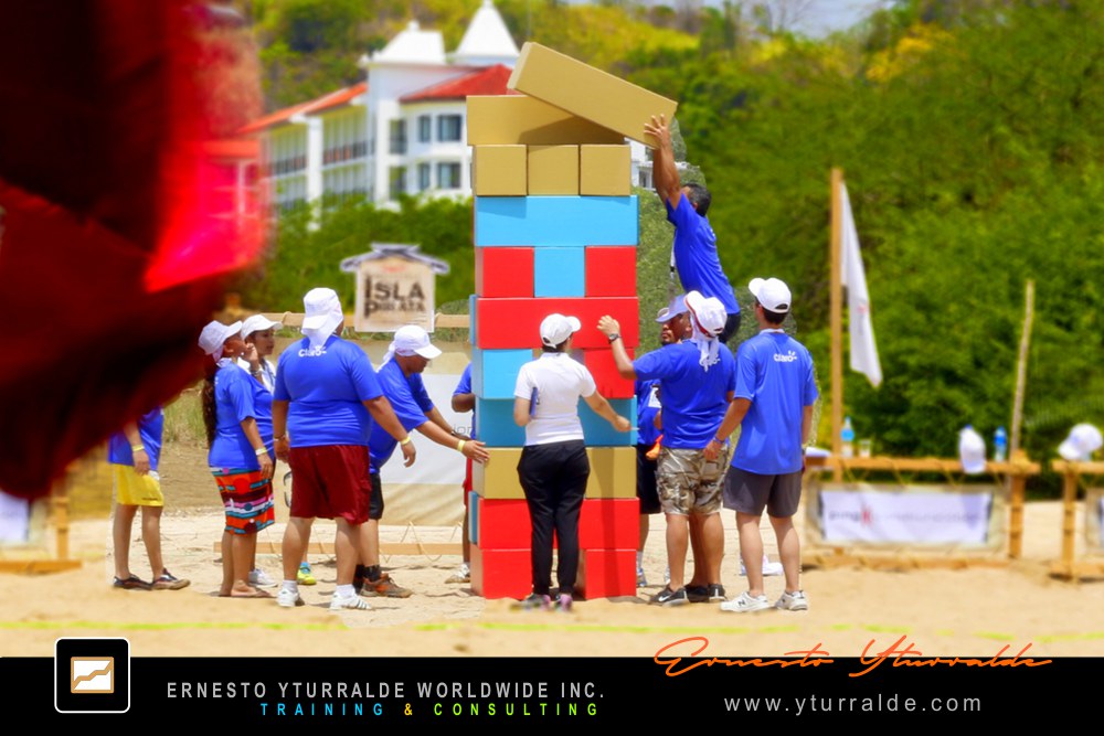 Team Building Play LATAM | Talleres de Cuerdas | Dinámicas de Grupos y Actividades para Team Building Empresarial